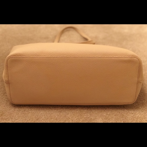 *SOLD* Tory Burch Light Oak/Ginger Perry Tote Bag - Picture 6 of 8